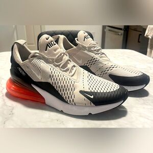 Men’s Nike Air Max 270 Shoe - Size 11.5